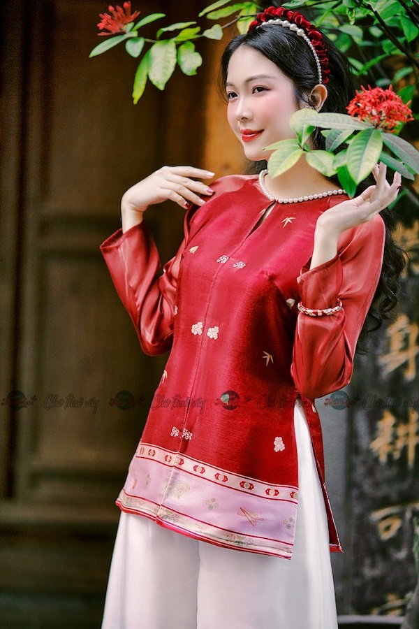 Áo Bà Ba Nút Ngọc